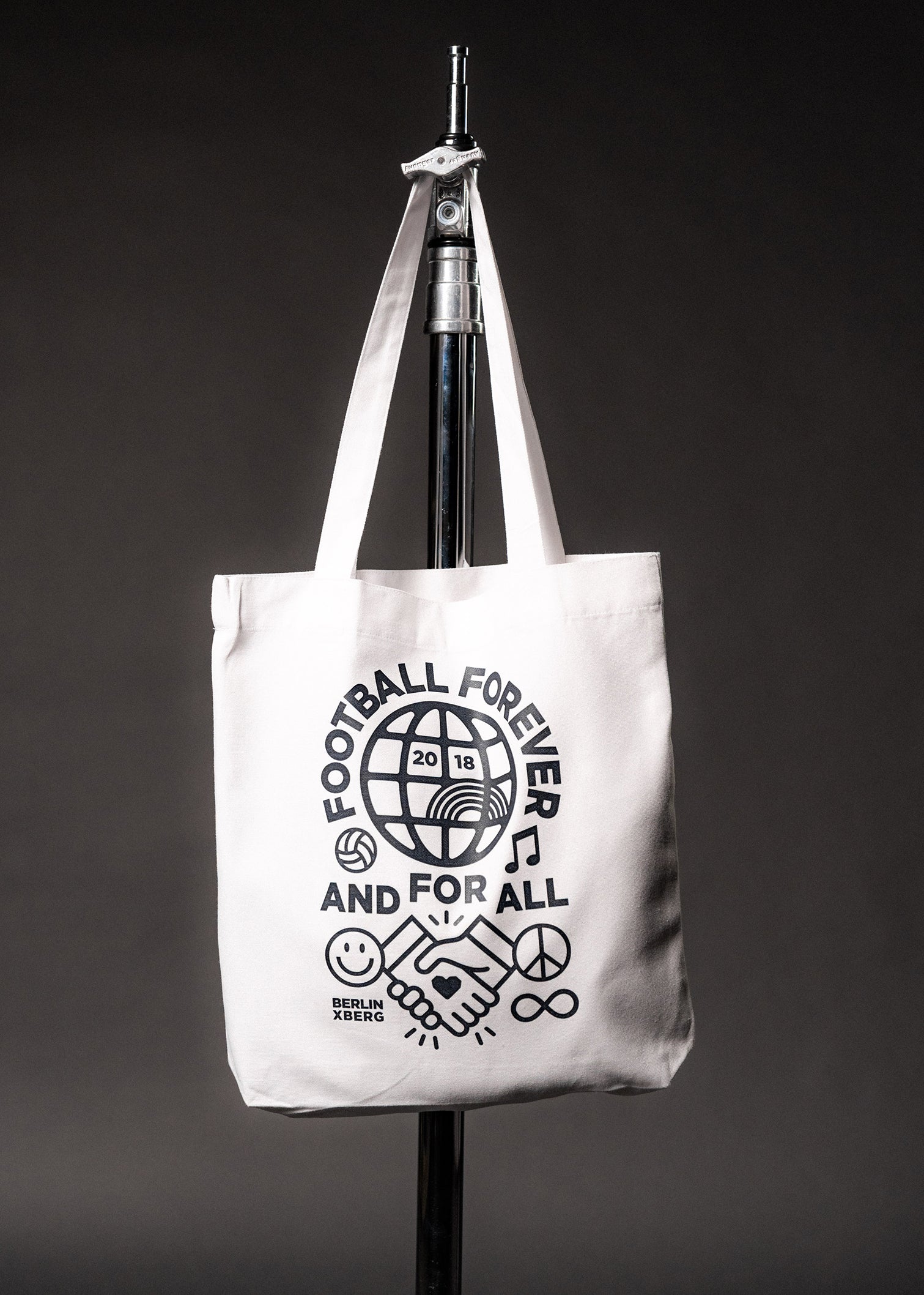 hands-of-god-forever-jutebeutel-wei-football-tote-bag image 1