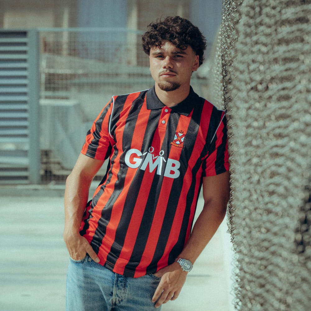 copa-fulham-fc-1993-94-retro-trikot-rot-schwarz image 2