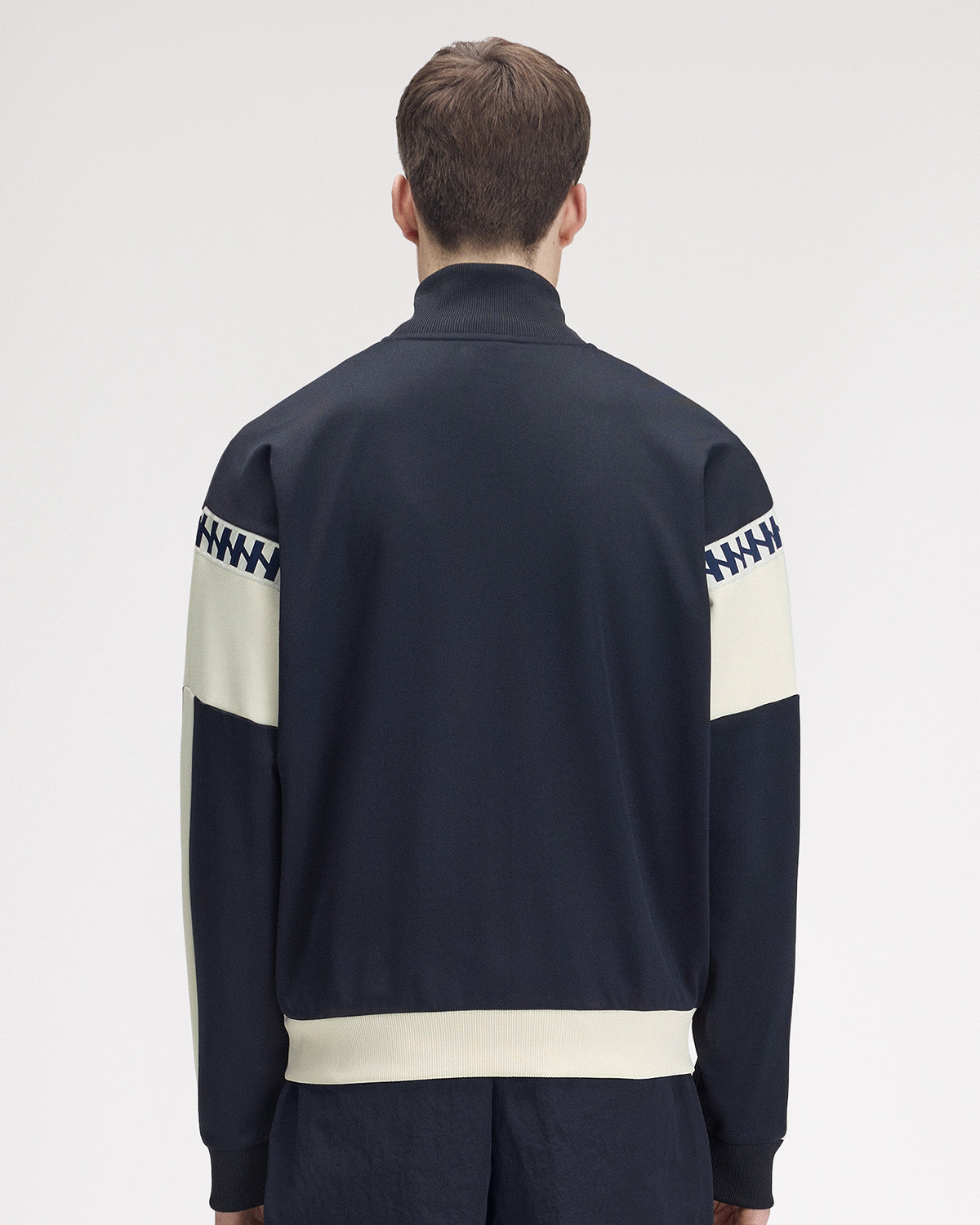 meyba-x-fred-perry-cut-n-sew-trainingsjacke-navy image 4