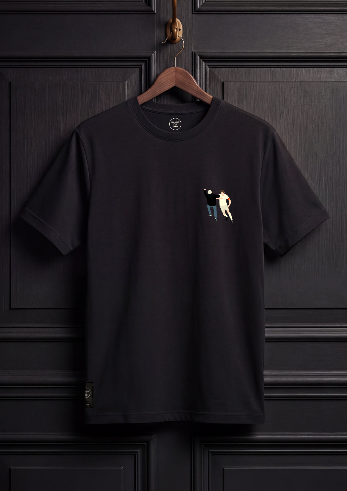 hands-of-god-apparel-body-check-shirt-l-relaxed-fit-brustdruck image 1