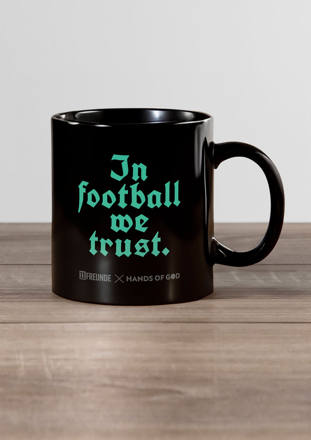hands-of-god-in-football-we-trust-tasse-300ml image 2