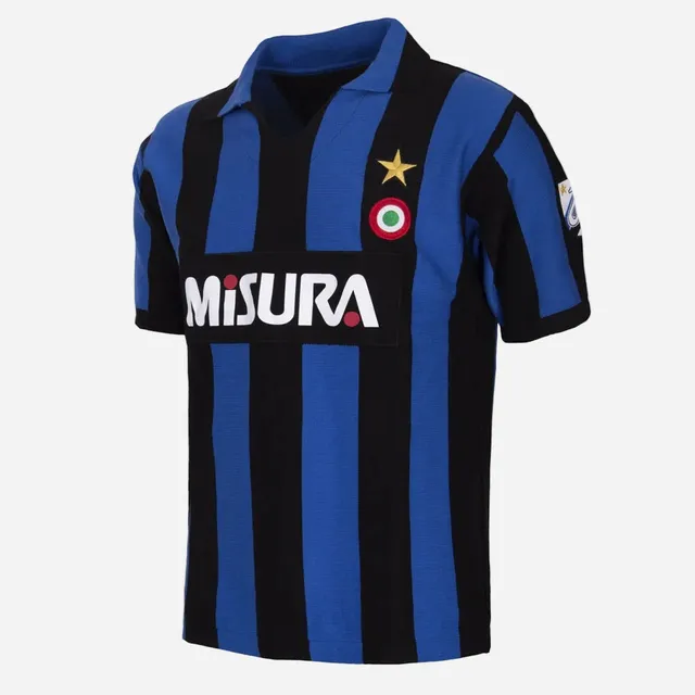 copa-classic-inter-1982-83-retro-fu-balltrikot-blau-schwarz image 1