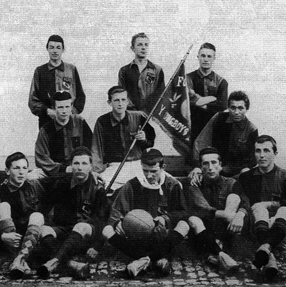 copa-classic-bsc-young-boys-1900-fu-balltrikot-schwarz-gelb-baumwolle image 7