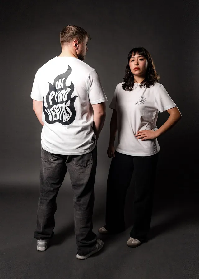 hands-of-god-shirt-pyro-t-shirt-wei-oversize-bio-baumwolle image 1