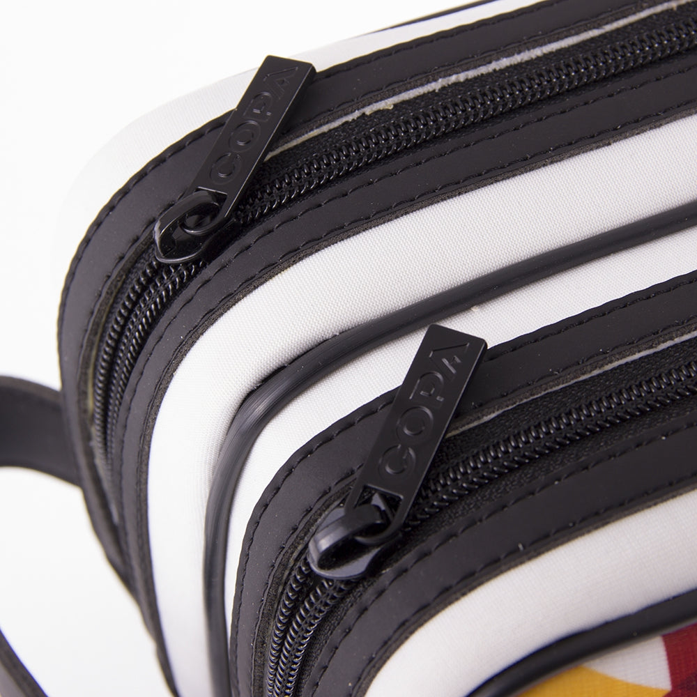 copa-classic-recycled-toiletry-bag-wei-kulturbeutel-trikot image 3
