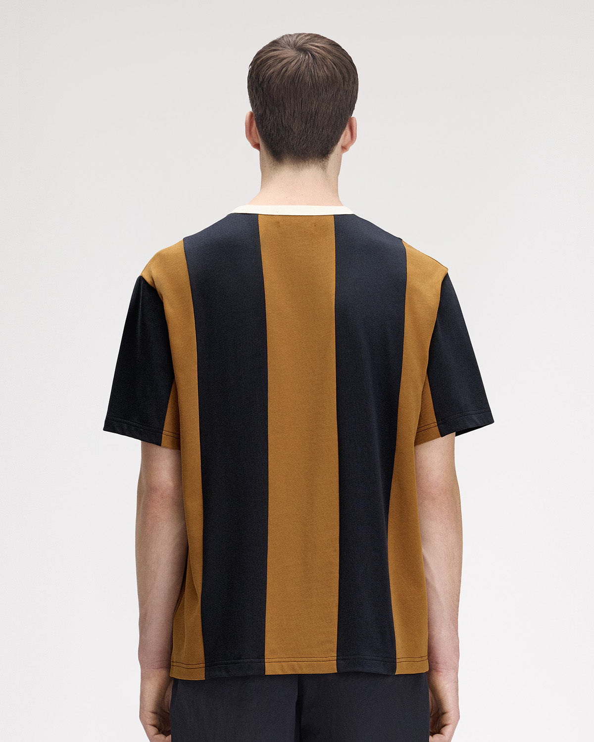 meyba-x-fred-perry-cut-n-sew-tee-sm2162-t-shirt-navy-braun image 4