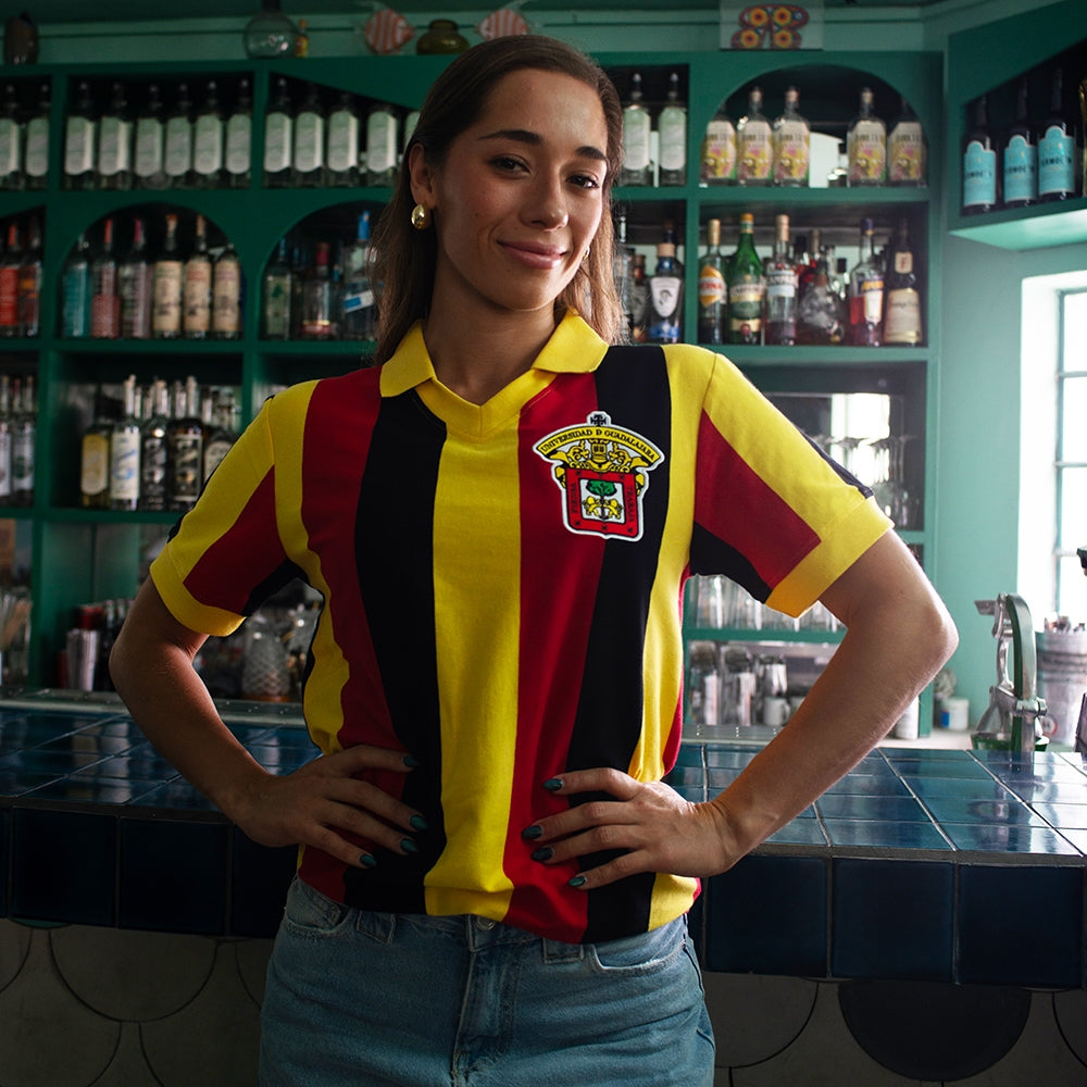 copa-classic-leones-negros-1974-retro-trikot-rot-gelb image 2