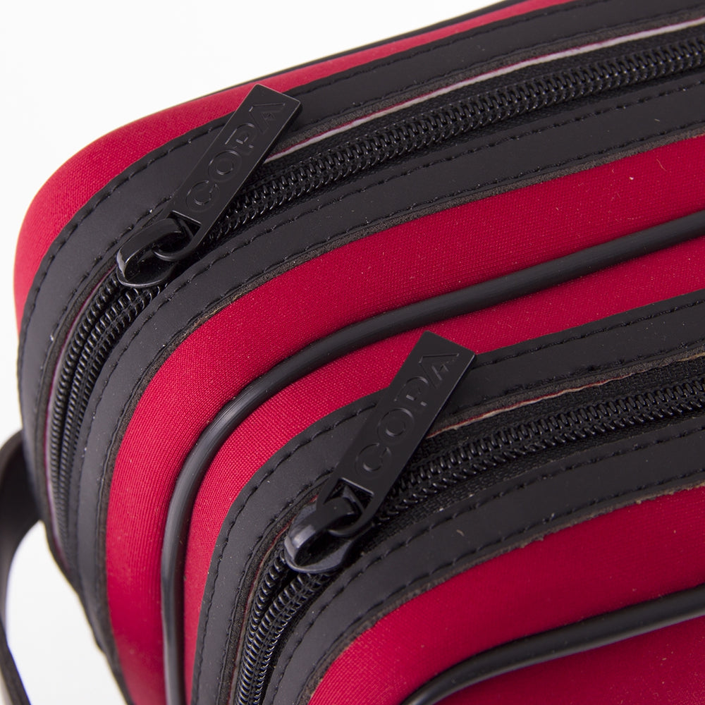 copa-classic-recycled-toiletry-bag-kulturbeutel-rot-trikot image 3