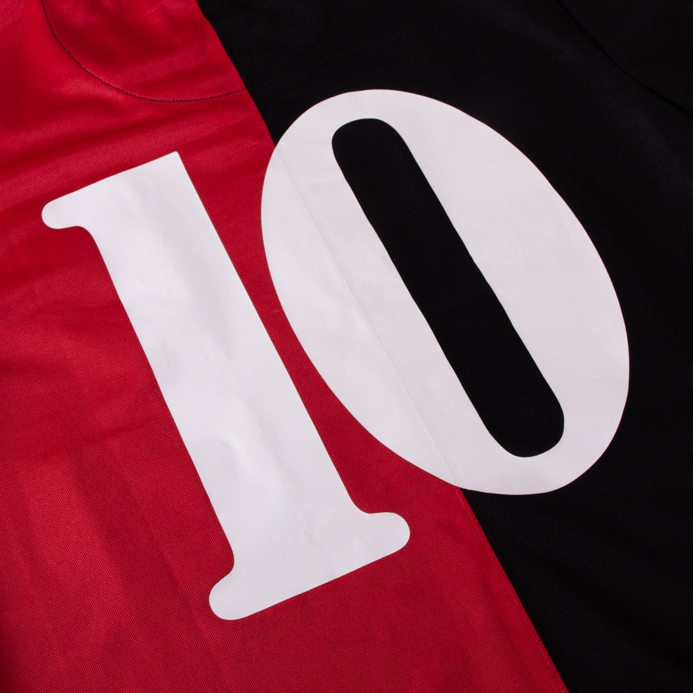 copa-classic-maradona-newell-s-old-boys-1993-retro-fu-balltrikot-rot-schwarz image 5