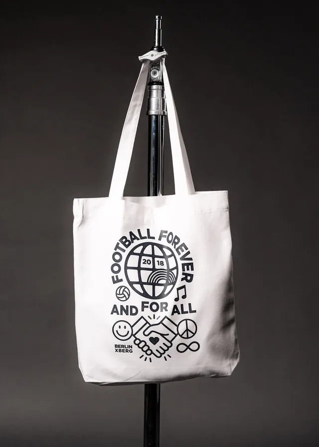 hands-of-god-forever-jutebeutel-wei-football-tote-bag image 1