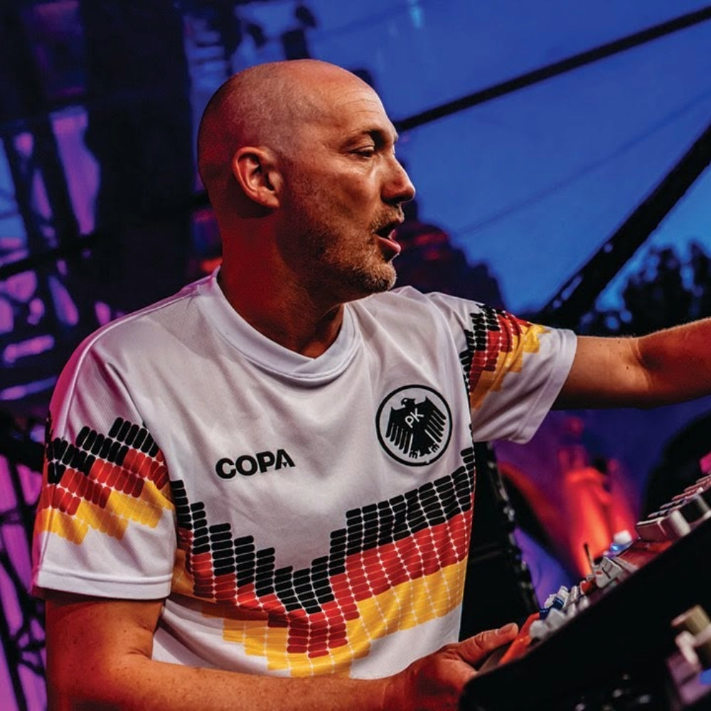 paul-kalkbrenner-x-copa-fu-balltrikot-wei-retro image 2