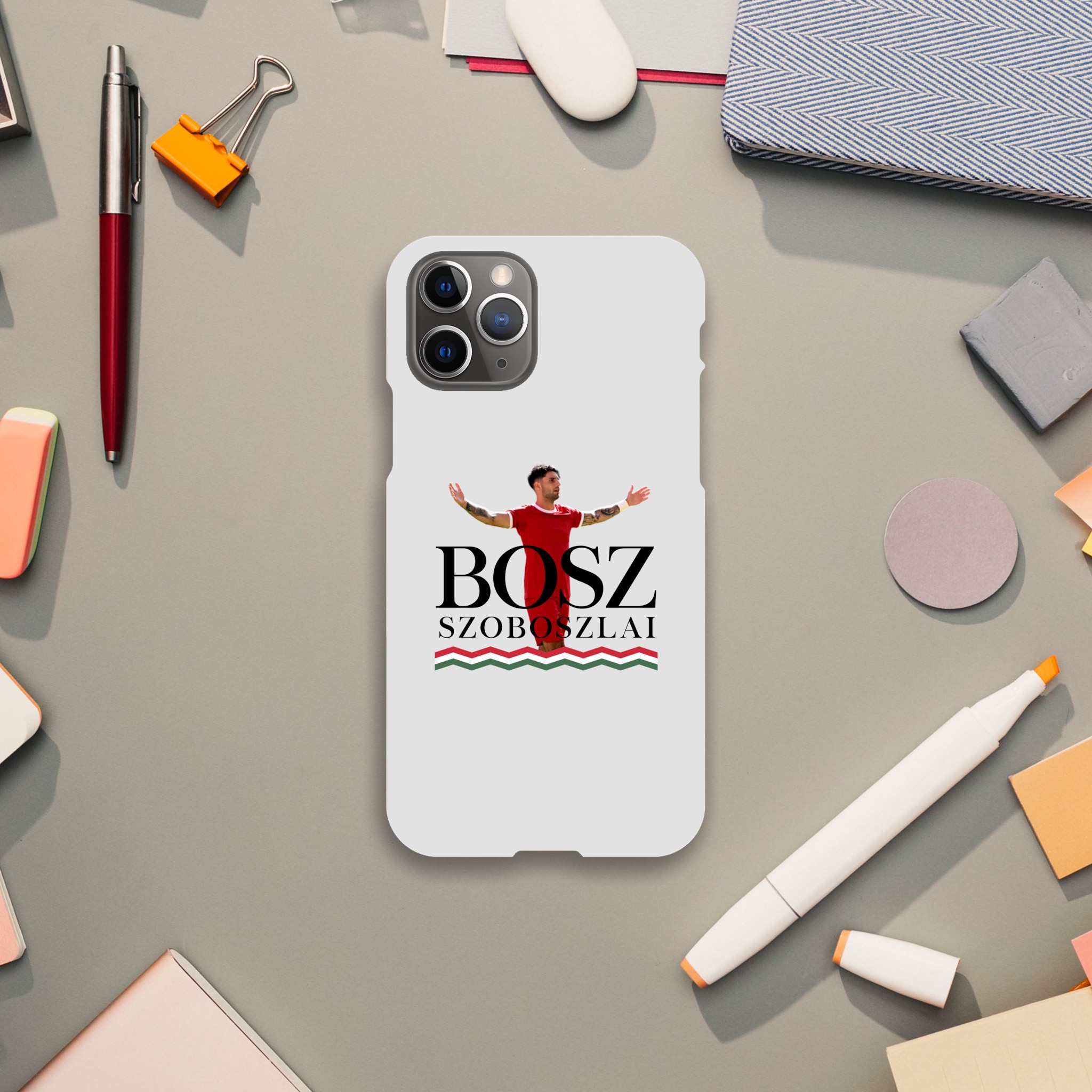 anfield-apparel-szoboszlai-handyh-lle-solid-nr-8-wei image 8